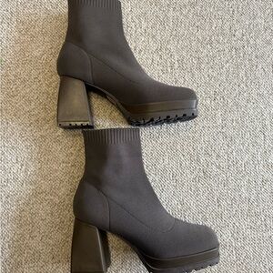 Malayah Knit Boots - Princess Polly